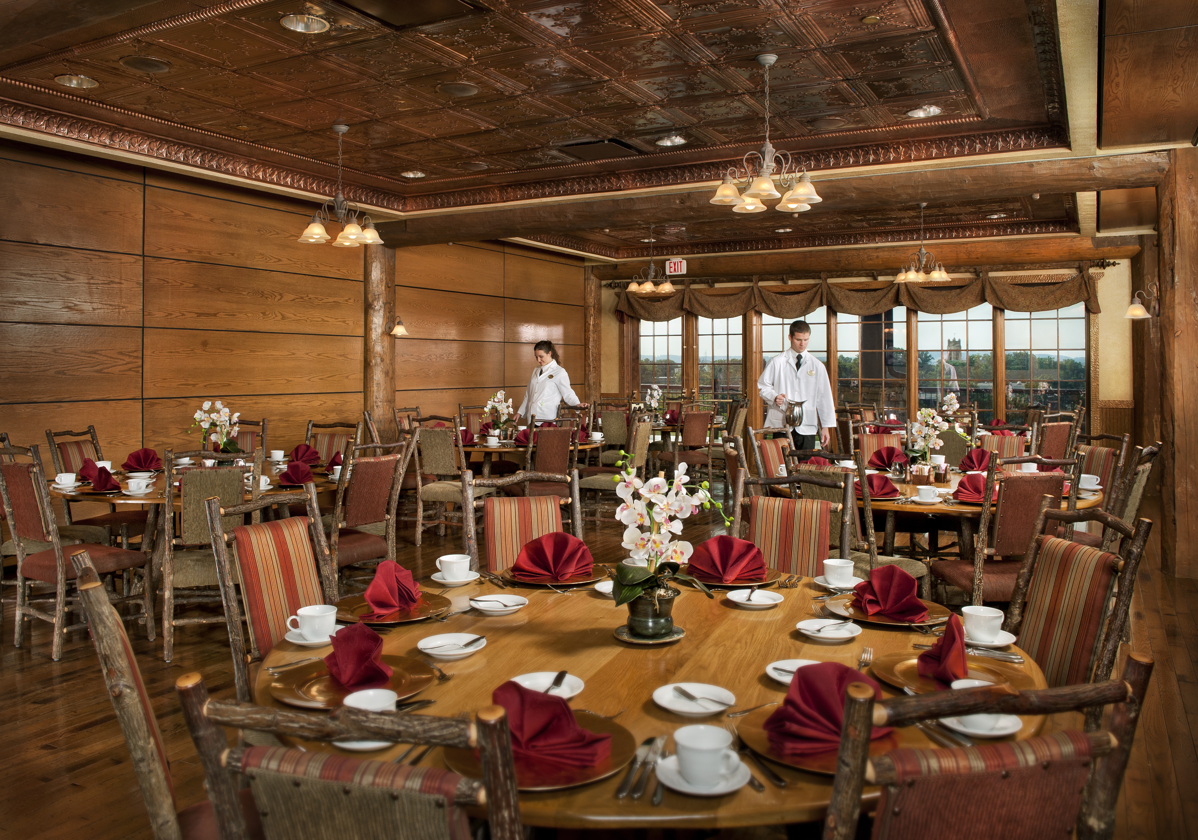 An elegant banquet room in the Keeter Center.