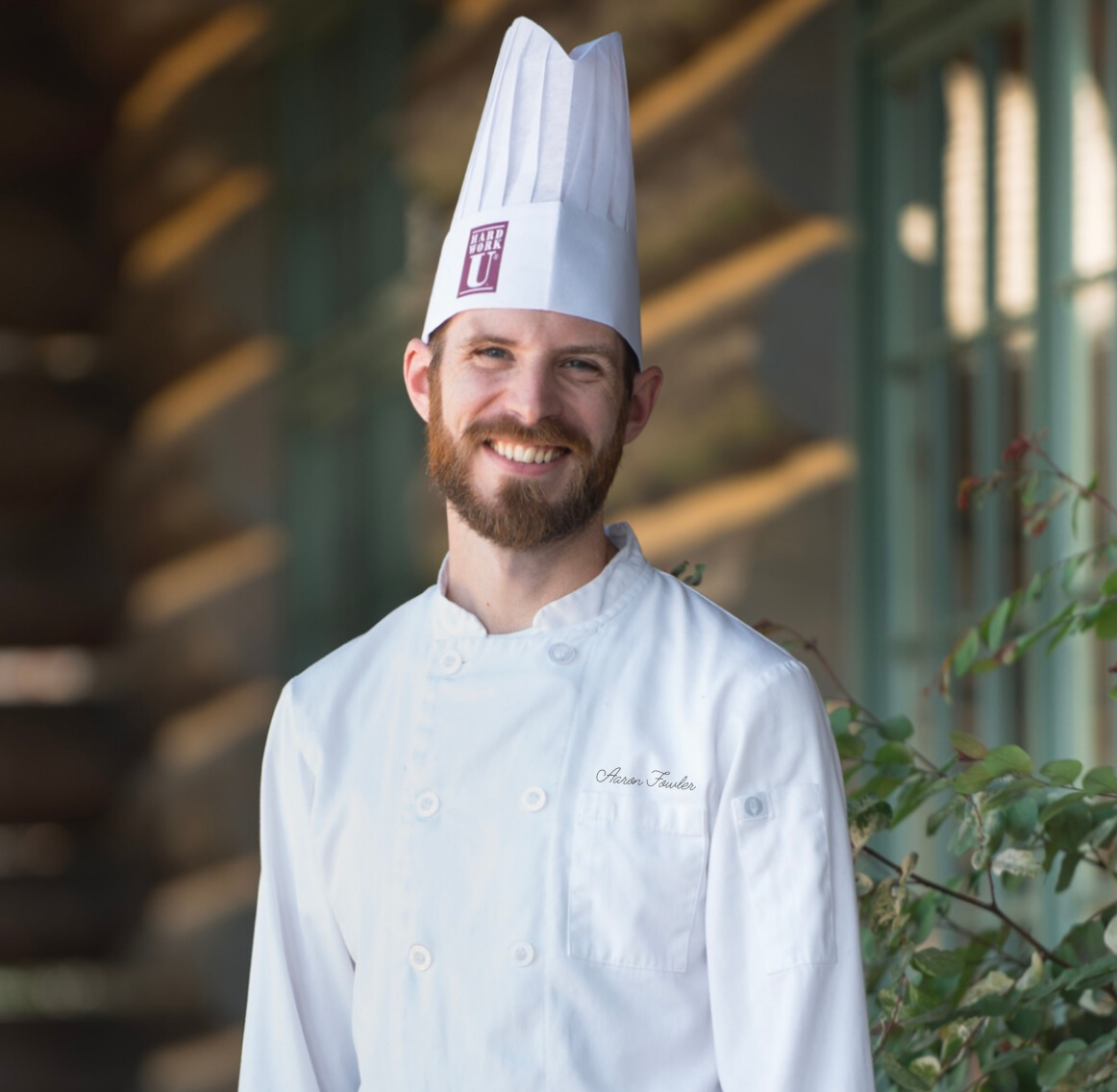 Head Shot of Chef Aaron